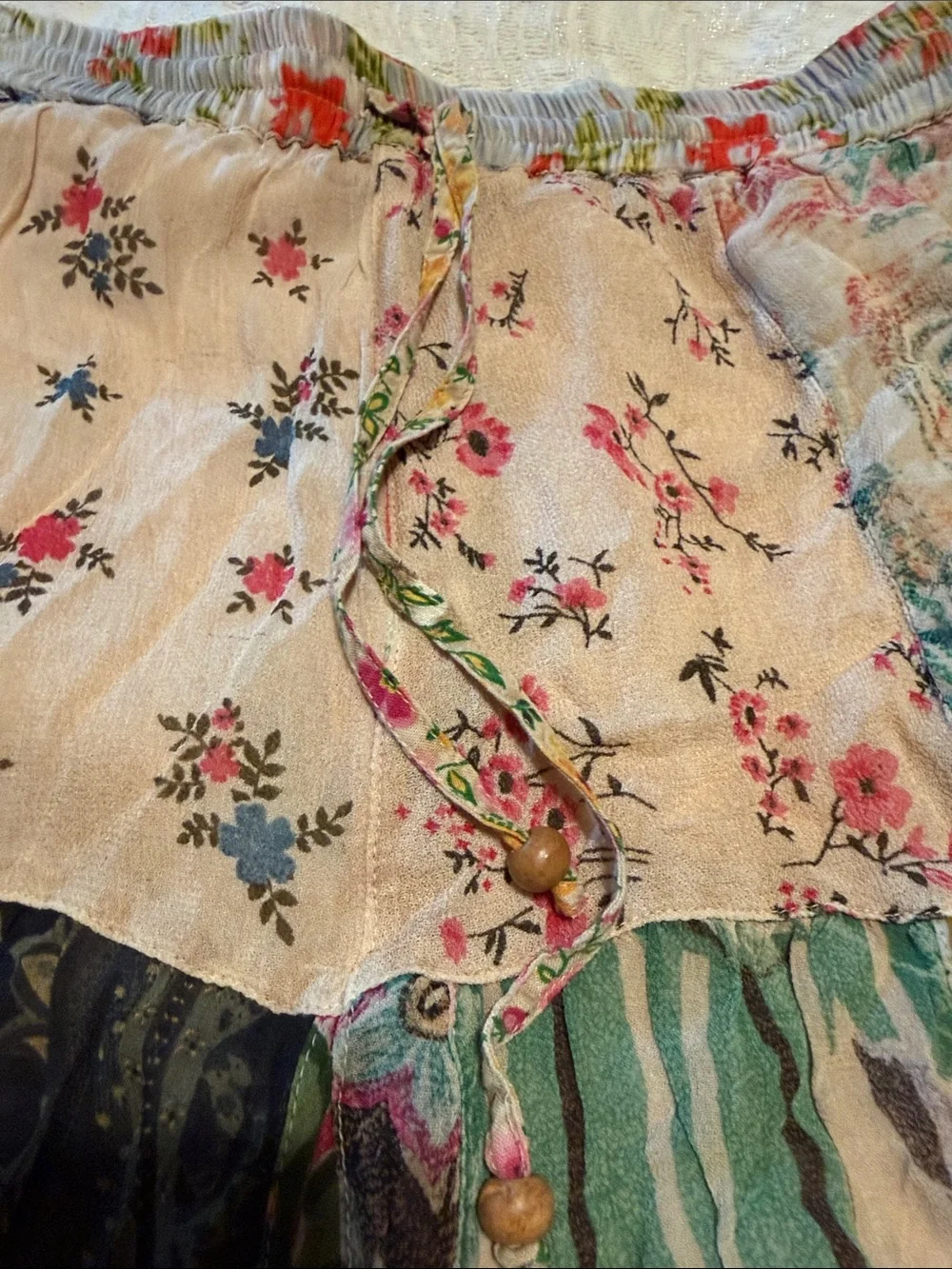 Young threads patchwork boho pants
XL - Picture 3 of 7